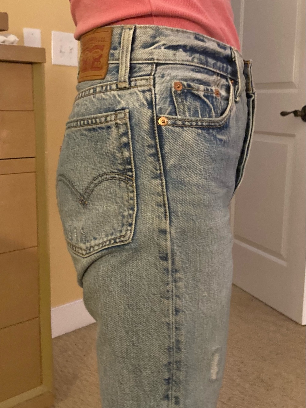 White Oak Cone Levi's Light Blue Straight-Leg Women's Jeans